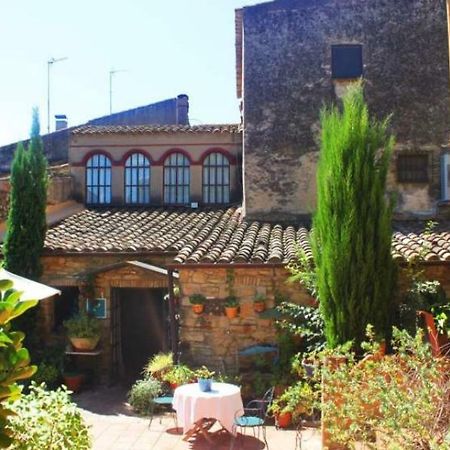 Hostal La Riera Torroella De Montgri Exterior photo